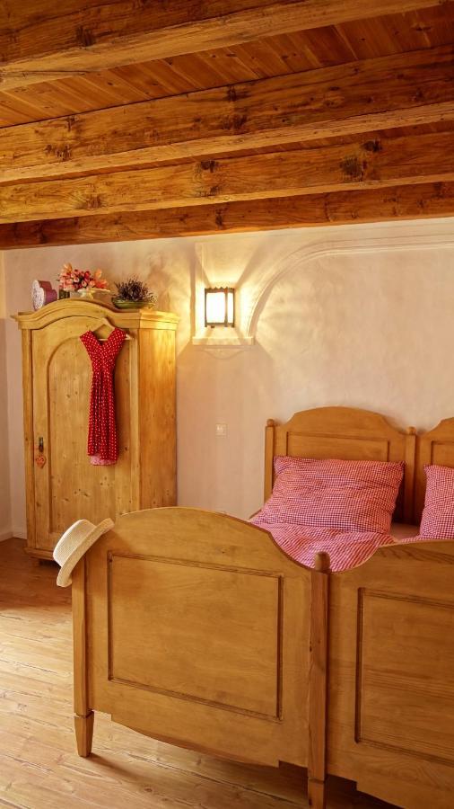 B B Guesthouse Тихань Экстерьер фото